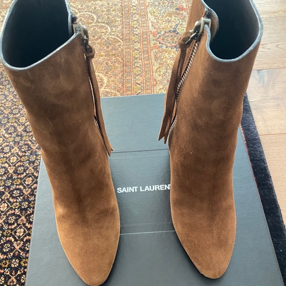 Excellent condition Saint Laurent Lou Lou Boots - Picture 3 of 8